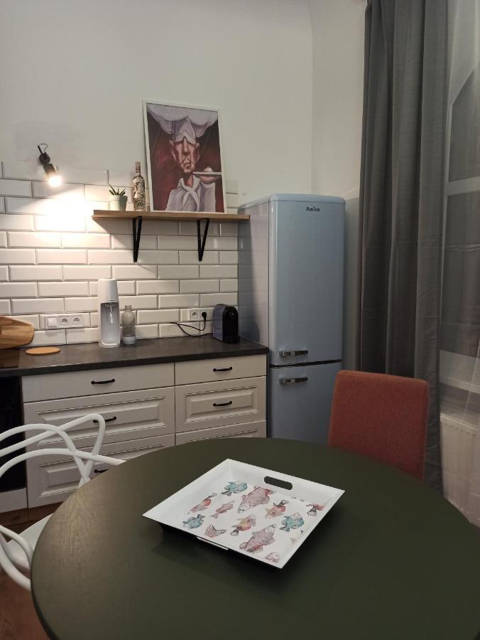 Apartament Rozeta Centrum 6Os Legnica Esterno foto