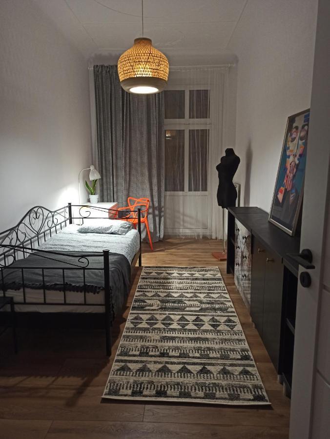 Apartament Rozeta Centrum 6Os Legnica Esterno foto