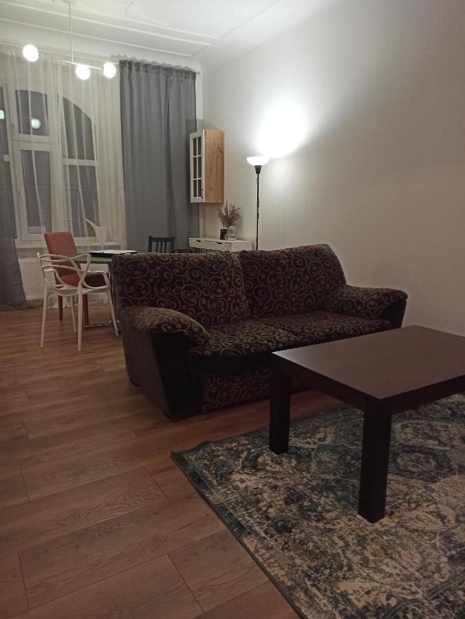 Apartament Rozeta Centrum 6Os Legnica Esterno foto
