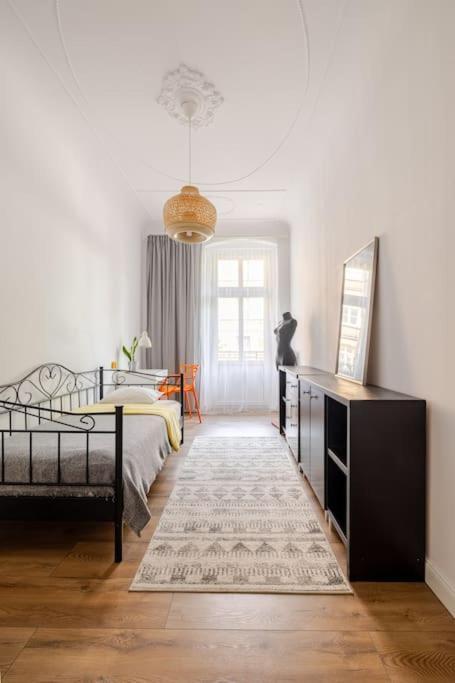 Apartament Rozeta Centrum 6Os Legnica Esterno foto