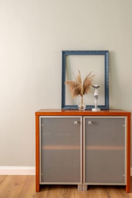 Apartament Rozeta Centrum 6Os Legnica Esterno foto