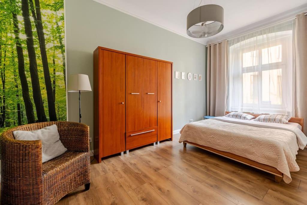 Apartament Rozeta Centrum 6Os Legnica Esterno foto